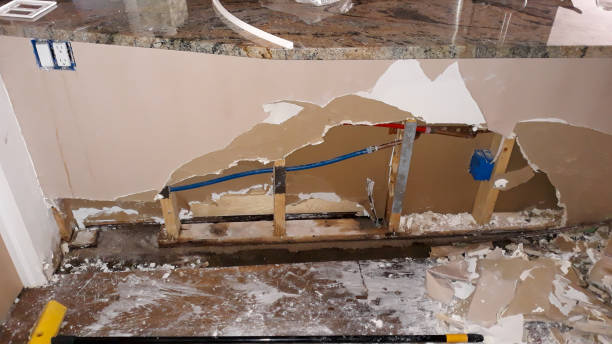 Best Commercial water damage restoration  in Melrose, MA